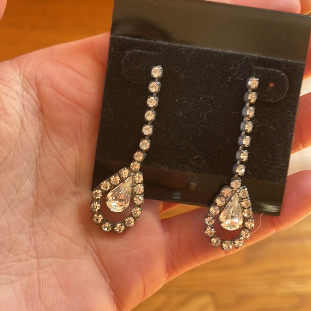 Silver earring set - Picture 2 of 3